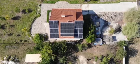 Off-Grid-Solarsystem 20 kW kostengünstiges Solarstromsystem auf dem Dach